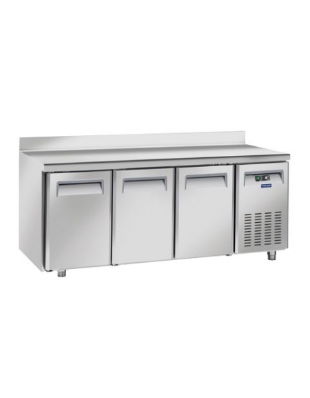 Tavolo refrigerato 3 porte in acciaio inox con alzatina per vassoi mm 325x410, refrigerazione ventilata -2°/+8°C - cm 180x60x95h
