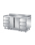 TAVOLO INOX AISI 304 CON 2 CASSETTIERE LATERALI A 3 CASSETTI + 2 ANTE A BATTENTE CENTRALI - SENZA ALZATINA - CM. 200X70X85H