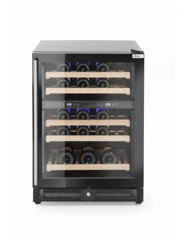 Vetrina refrigerata per vino Rea Capacità: 38 bottiglie, doppia Temperatura: (+5~+10)(+10~+18) cm 49,3x58,7x84h