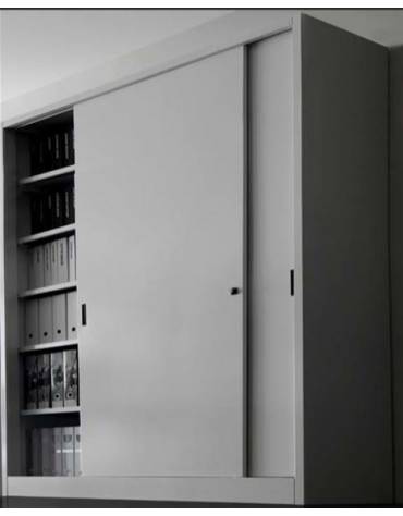 ARMADIO METALLICO AD ANTE SCORREVOLI CON SERRATURA E 5+5 RIPIANI REGOLABILI - cm 150x45x250h