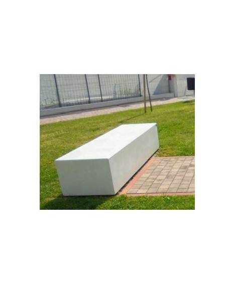 Panchina in graniglia di marmo con acciaio zigrinato, seduta levigata, fianchi lisci - trattamento antigraffiti - cm 150x50x45h