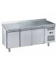 Tavolo refrigerato 3 Porte con alzatina gastronomia frigorifero positivo ventilato +2°C / +8°C - Cm.179,5x70x85h - CLASSE D