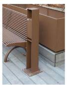 Spegnisigarette realizzato in acciaio zincato e verniciato. Da tassellare. cm 15,3x13,5x100h