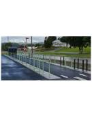 Portabici singolo in piatto ad arco, in acciaio zincato e verniciato - Da tassellare - cm 35x12x101h