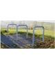 Barriera con piegatura a freddo di tubolare in acciaio Ø48 a forma di U rovesciato , da tassellare - cm 80x80h