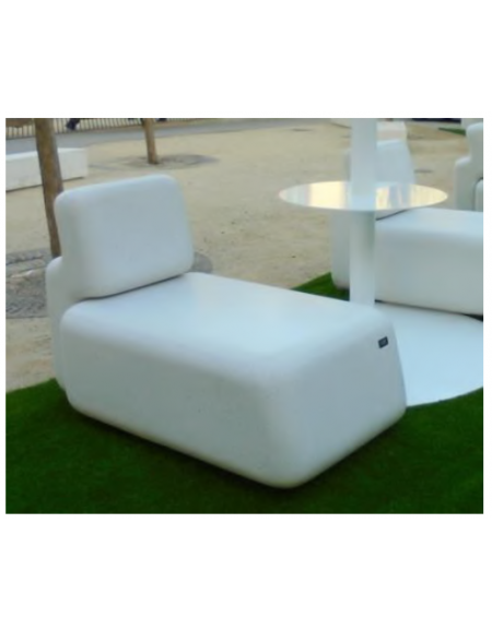 Panchina Chaise Longue in cemento, totalmente levigata - cm 140x76x91h Panchina Chaise Longue in cemento, totalmente levigata - cm 140x76x91h