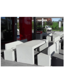 Set in cemento composto da tavolo + 2 panchine con schienale - totalmente levigata - trattamento antigraffiti - cm L. 220