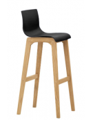 Sgabello per interni, struttura in legno di quercia, scocca in polipropilene - cm  39x34x102h