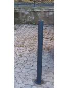 Dissuasore realizzato in tubolare di acciaio zincato e verniciato, da inghisare - cm Ø7,6x122h