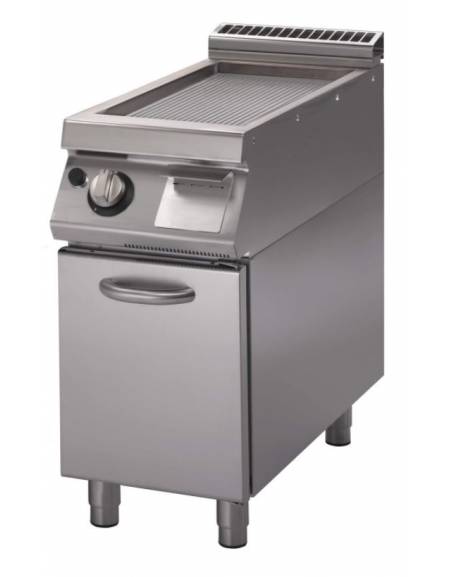 Fry Top a gas su vano con porta, piastra singola rigata - potenza totale 7 kW - cm 40x90x87h