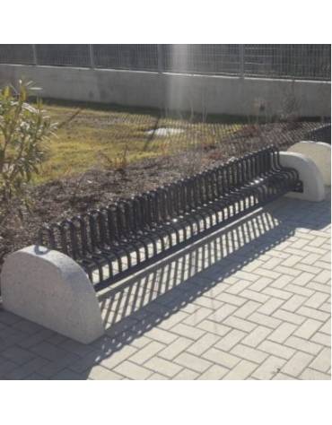 Portabici 7 posti realizzato completamente in acciaio zincato e verniciato, fianchi in cemento - cm 278x75,2x48,9h