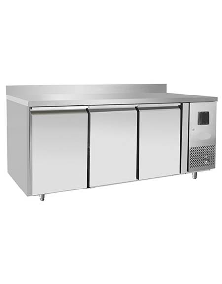 Tavolo Refrigerato ventilato Inox con alzatina - 3 porte - 450 Lt. - temp. -22° -18°C - teglie GN 1/1 - mm 1795×700×950h