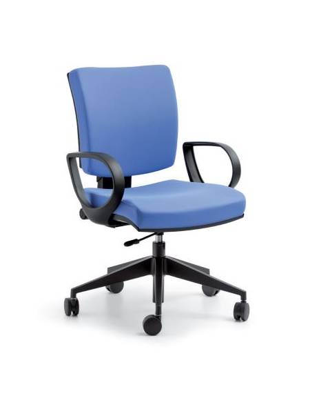 Poltrona direzionale con braccioli regolabili- base in nylon - alzata a gas cm 66x61x122/136h