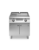 Fry Top elettrico su vano con 2 porte, piastra 2/3 liscia 1/3 rigata cromata - potenza totale 15 kW - cm 80x90x87h