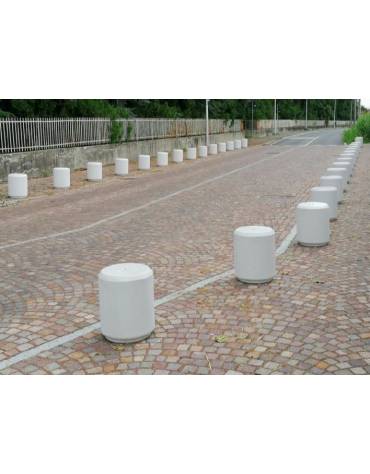 Dissuasore realizzato in graniglia di marmo cilindrico con bordo smussato - finitura bocciardata - cm Ø45x55h