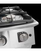 Cucina a gas professionale 4 fuochi su vano passante - fuochi 3x3,6 kW + 3x5 kW - cm 110x65x85h