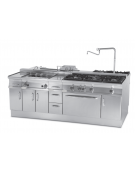 Cucina elettrica trifase-11,62kw, 6 piastre, forno elettrico statico con camera cm 64x42x35h, porta cieca inox- cm 100x60x90h