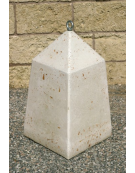 Dissuasore traffico Piramide in cemento - colore Bianco sabbiato - Dispositivo per ancoraggio al suolo - cm 45x45x80h - CAM