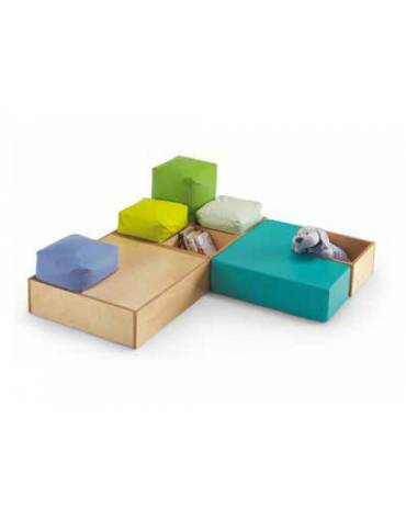 POUF ANGOLARE IN ECOPELLE IGNIFUGA CLASSE 1IM- cm 65x65x20H