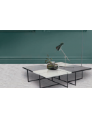 Tavolino quadrato per interni, struttura in metallo verniciato, piano in laminato colore bianco o nero - cm 60x60x33h