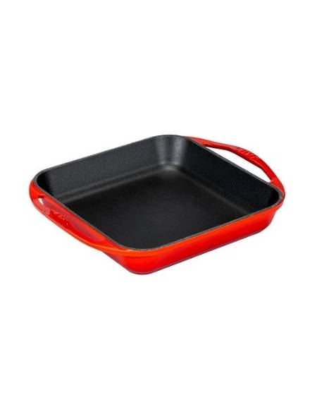 Padella grill in ghisa - colore rosso - con 2 maniglie - cm 26x26 - h cm 5,5 - 2,51 Litri - 4-6 porzioni Padella grill in ghisa - colore rosso - con 2 maniglie - cm 26x26 - h cm 5,5 - 2,51 Litri - 4-6 porzioni