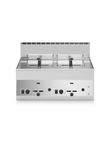 Friggitrice a gas da banco 2 vasche capacita' 8+8 lt - Potenza totale 13,6 kW - cm 70x65x30h