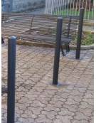 Dissuasore amovibile in tubolare di acciaio zincato e verniciato - inclusa boccola con chiave - cm Ø10,2x121,8h