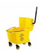 Carrello per le pulizie con strizzatore. Cm 60x40x92h