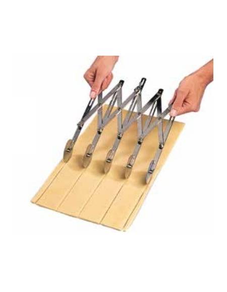 TAGLIAPASTA ACCIAIO INOX LISCIO 5 RULLI