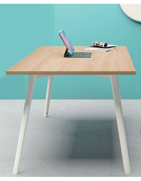 Scrivania operativa piano melaminico spessore  mm 18 e struttura metallica - Colori a scelta - cm 140x80x72,5h