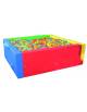 Piscina quadrata con elementi  accostabili  mediante  velcro  (palline  escluse),  cm 200x200x60h - Dotata di tappeto di fondo