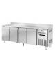 Banco refrigerato GN1/1 ventilato in acciaio inox con 4 porte e alzatina - Temp. 0/+8°C - Lt 541- Classe C - cm 225x70x85h