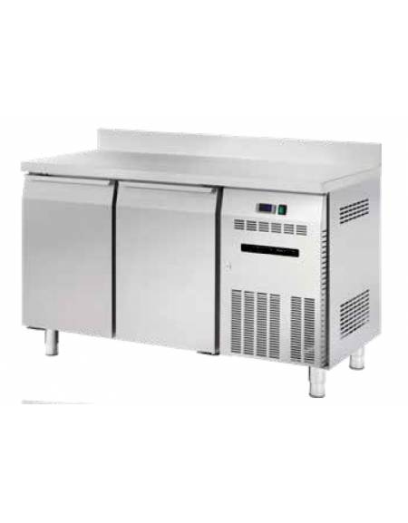 Banco refrigerato GN1/1 ventilato in acciaio inox con 2 porte e alzatina - Temp. -18/-22°C - Lt 262 - Classe C - cm 135x70x85h