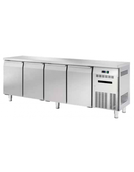 Banco refrigerato ventilato in acciaio inox con 4 porte, profondità cm 60 - Temp. 0/+8°C - Lt 442- Classe D - cm 225x60x85h