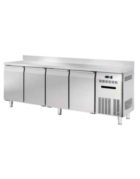 Banco refrigerato ventilato 0/+8°C, acciaio inox, 4 porte e alzatina, profondità cm 60 - Lt 442- Classe D - cm 225x60x85h