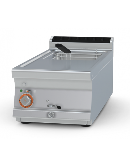Friggitrice elettrica da banco - 1 vasche da Lt 13, cm 30,5x34x22,5h - trifase Kw 10,95 - cm 40x70,5x28h