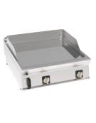 Fry top elett. trifase-12kw da banco, piastra liscia cromata, r. temp. 50÷320 °C - sup. di cott. cm 74,9x69,8  - cm 80x90x28h