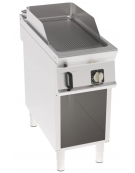 Fry top elettrico trifase- 6 kw su vano aperto, piastra rigata - sup. di cottura cm 34,9x69,8  - cm 40x90x90h