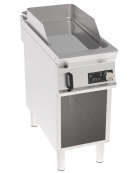 Fry top elettrico trifase- 6 kw su vano aperto, piastra liscia cromata, con controllo elettronico - cm 40x90x90h