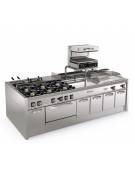 Fry-Top a gas su vano aperto, 2 zone cottura, piastra rigata cromata spazzolata cm 74,8x56,4, potenza gas Kw 14 - cm 80x70x90h