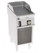 Fry top elettrico su vano aperto, 3,9 kw, piastra singola liscia cromata spazzolata - zona di cottura cm 35,3x56,4 - cm 40x70x90