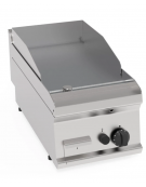 Fry-Top a gas da banco, 1 zona cottura, piastra liscia cromata spazzolata cm 34,6x56,4, potenza gas Kw 7 - cm 35x70x28h Fry-Top a gas da banco, 1 zona cottura, piastra liscia cromata spazzolata cm 34,6x56,4, potenza gas Kw 7 - cm 35x70x28h