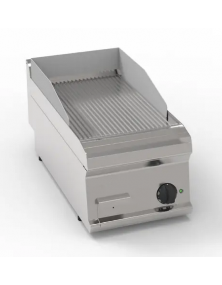 Fry-Top elettrico da banco, 1 zona cottura, piastra rigata cm 34,6x56,4, pot. totale Kw 3,9 trifase - cm 35x70x28h