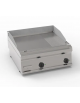 Fry-Top elettrico da banco, piastra 1/3 rigata + 2/3 liscia, 2 zone cottura - potenza totale Kw 7,8 trifase - cm 70x70x28h