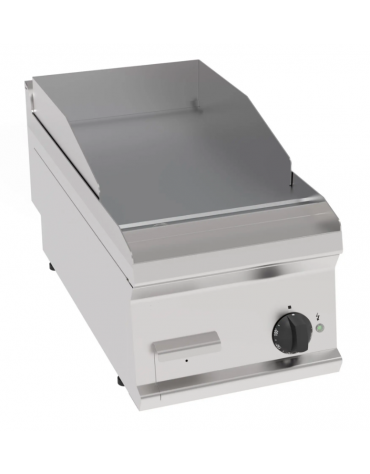 Fry-Top elettrico da banco, singola piastra liscia cromata spazzolata cm 34,6x56,4, potenza tot. Kw 3,9 trifase - cm 35x70x28h