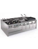 Fry top elettrico su vano aperto, piastra liscia cromata spazzolata - con controllo elettronico - trifase 18kw - cm 120x90x90h