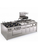 Fry-Top a gas su vano aperto, 3 zone cottura, piastra liscia cromata spazzolata cm 113x56, potenza gas Kw 21,6 - cm 120x70x90h