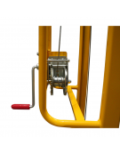 Sollevatore arganello contrappesato con piastra portata Kg. 100 Sollevamento massimo cm 160 Dimensioni cm 120x55x200h