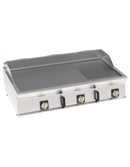 Fry-Top elettrico da banco, 2/3 liscio + 1/3 rigato cromato spazzolato, zona cottura cm 113x56 - trifase Kw 11,7 - cm 120x70x28