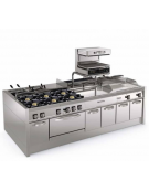 Fry top elettrico su vano aperto, 3 zone cottura, piastra liscia - con controllo elettronico - trifase 11,7 kw - cm 120x70x90h